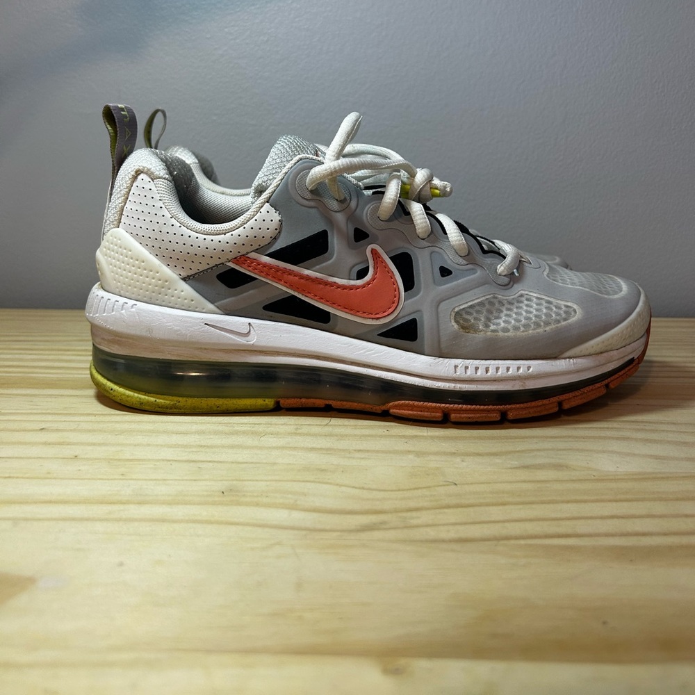 Nike Air Max Genome
